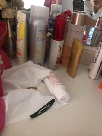 因为本仙女很懒，不想每一件商品都一样一样地去写好评，所以特意写了这样一个评论。但是这件商品无论是质量、材质还是款式，肯定都是本仙女所中意的，如果本仙女不喜欢的话，本仙女收到货肯定是会很生气的，很气很气的那种哦。不然这个评论肯定会变成那种喋喋不休，怨气横生，怨天怨地的那种。最后当然不可能忘了给这件商品一个好评，给各位爱~的宝宝们一个购物参考，这个产品还是非常值得购买的！祝看到这条评论的各位小仙女们永远年轻漂亮美丽大方，永远都是16岁