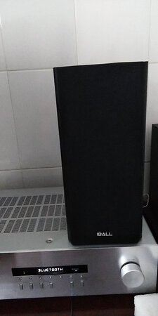 店家服务态度很好，怕我买错再次来信息确认后再发货这点做得相当好，快递服务好，音箱音质也很好，满分。