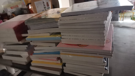 还可以，买了很多的书。还未看内容，但愿内容不错。