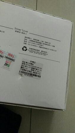 这款袜子颜色大部分都是深色的，对于男生还说比较耐脏，而且还比较好清洗，再就是袜子质量不错，穿久了都穿不烂，质量过关，价格方面，价格比较合理，实惠，套装比较实惠，而且用盒子包装，干净，大方，就是送给男朋友也有面子，南极人也是大品牌，放心购买，靠得住。