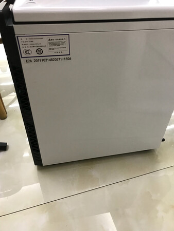 收到了马上用上了，是新的，好用！实惠哦！超级快，商家还送了键盘、鼠标、鼠标垫！值得买！