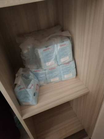 一直用这个纸巾，给孩子买的。很柔。特别好用，而且还便宜。