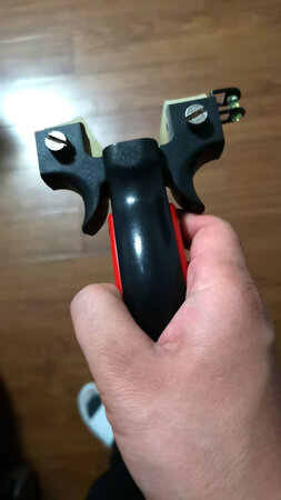 物流很快，看起来不错，先练练，好评！