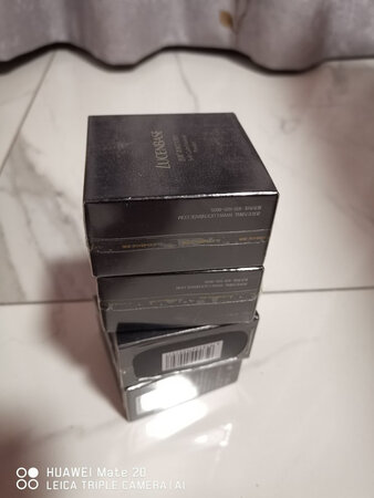 买一送一，我买了2送了2，总共四盒，可以用好久了，已经用了三盒了，好用便宜