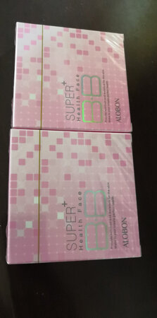 货已收到，包装完好无损，看着应该是正品，价格实惠还包邮，好评！