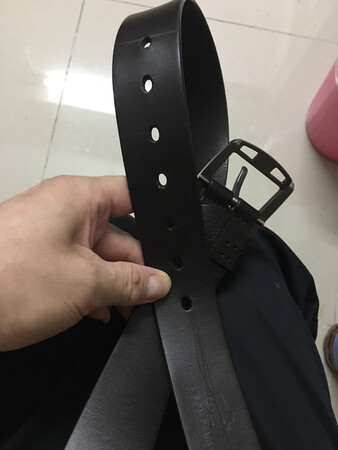 用了几天才评价，会掉漆！