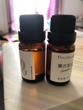 新买的姜精油 还没有用过了薰衣草多、吐血、换一次也一样，少了这两厘米你能个啥，本是满怀欣喜收快递。瞬间不知道怎么说了？