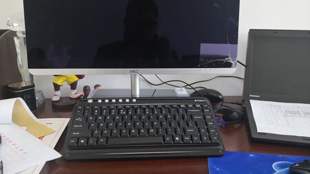 种草已久的小键盘，以前有一个有线的，处理二手了，无线的更加方便