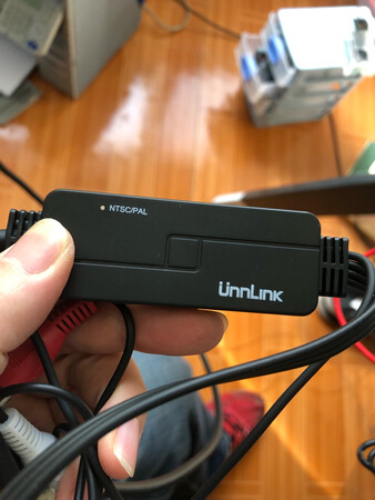 线缆不错，
产品性能：良好，兼容性好，用了几个设备都能连上
产品包装：简陋，不是京东物流绝对能砸坏