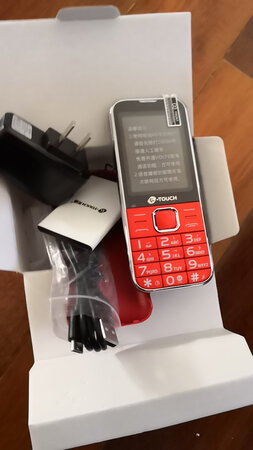打电话还行，适合老人用。做工一般，毕竟是~位手机。