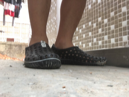鞋子很轻 穿起来也很舒服 京东自营的商品真的很不错