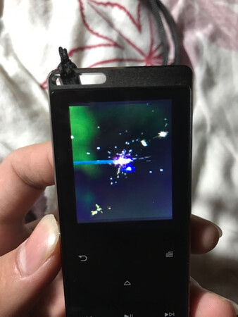 中看不中用，转接头用不了，感觉16G内存有虚！！！