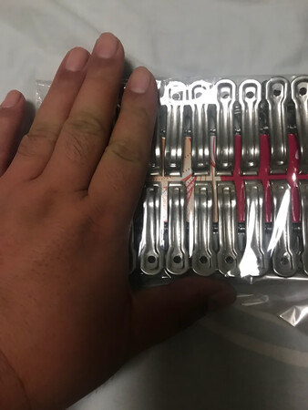 这夹子太小了，跟我本来期望的那种大的夹子完全不一样，只看图片根本不知道尺寸。
