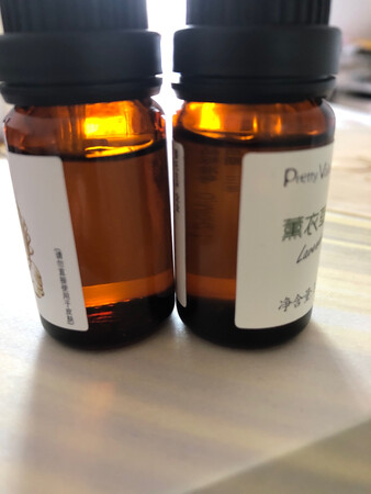 新买的姜精油 还没有用过了薰衣草多、吐血、换一次也一样，少了这两厘米你能个啥，本是满怀欣喜收快递。瞬间不知道怎么说了？