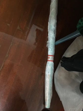 贴纸不错，感觉沉甸甸的有质感，长度也适合今后会有第二次选择。