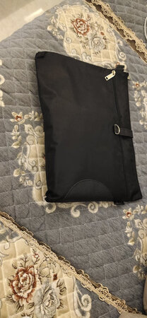 是不是很大，质量还不错，京东服务好。