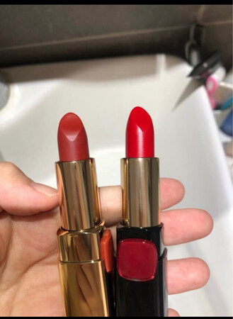 产品质感：不错不错不错
其他特色：很好
产品颜色：满意
持久效果：很好
滋润效果：很好
适合肤色：白皙