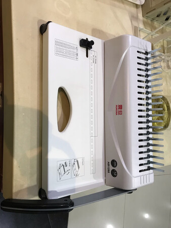 大牌子，应该不错的，试用了一下，孔位很准