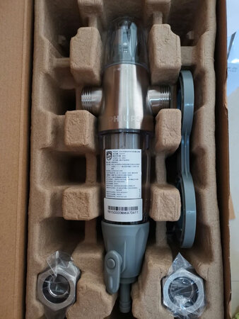 质量不错，看中可调水压的功能，PHILIPS品牌的品控不用多说！?