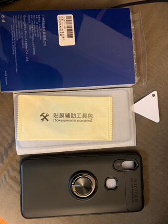 性价比可以，送货速度很快，京东快递，上午下单，下午送达。最近京东快递的速度回复了。产品不过不失，不会很贴合。