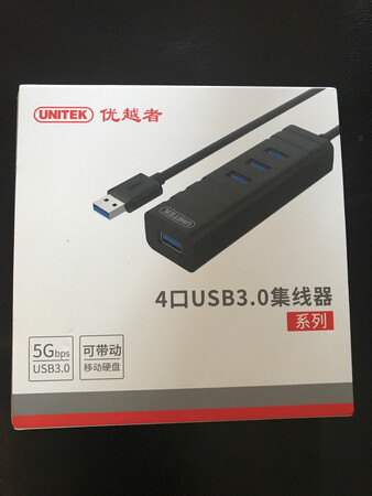 做工扎实，质量好，传输稳定速度也快，可以插移动硬盘。