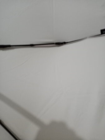第一次买这么贵的伞，想试试怎么样，用了几天之后才来评价的，东西很好，遮阳防晒效果好，质量也是没话说，自动开、收，收放自如。我觉得这把伞值这个价，一分钱一分货，这把伞的质量好，外表也好看，一种看着很舒服的粉色，里层是专门的防紫外线材质，摸着很舒服，总之就是很好啦，给人一种物超所值的感觉。夏天防晒很重要，向大家极力推荐这把伞。