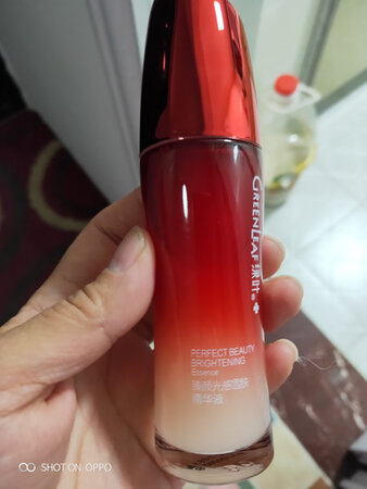 产品不错  以前没用过他家的产品 今天早晨用了  真心不错  挺好的  价格也不贵