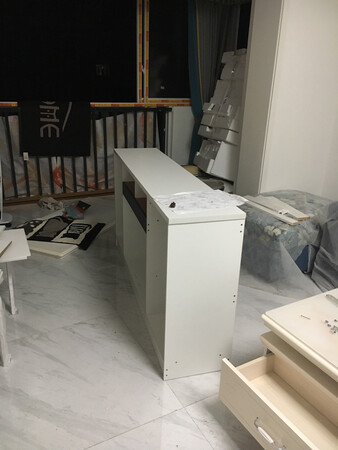 价格便宜，方便实用，储物空间很多。希望能经久耐用。