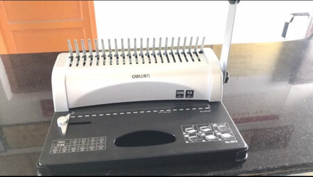 办公用品  选得力   是真的得力   品牌过硬  价格亲民  品质保证  京东快递  隔天就到  牛的一批  机子用了   非常奈斯   有需要的赶快下单  哈哈哈  我严重怀疑我在打广告  可是我没有  ...