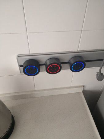 外形外观：方便 大气 
安全性能：安全
产品质感：非常不错
其他特色：安全可靠