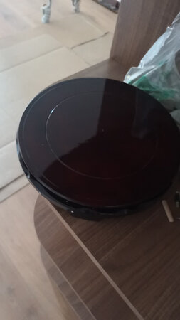 产品还行，漆面不是太好。