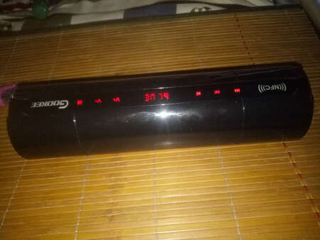 还可以吧，比想像中稍大了点音质不错
