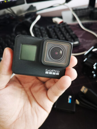 gopro已收到，今天出去拍着试试看