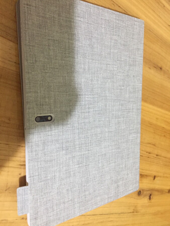 买的时候一直不放心。怕不是正品。最后还是相信了京东平台和优学派这个大品牌。用了之后学习内容还是很丰富的。