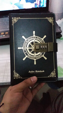 产品质感：质感非常不错，做工精细，快递也很好，总体好评。