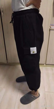裤子收到赶紧_上身试了，感觉超帅喜欢:不错的面料厚适家服务态很好，给推荐的尺码穿上正合适，还会再次光临家