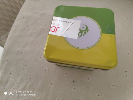 使用手表可以的，没有出现重启现象，小孩用起来挺好的，只是定位有 偏移