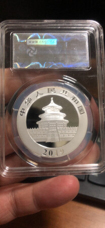 非常漂亮，感觉很精美。还有说明书的。
