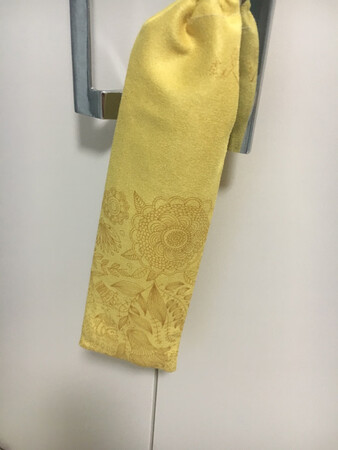 挺好，握着舒服，大小合适
