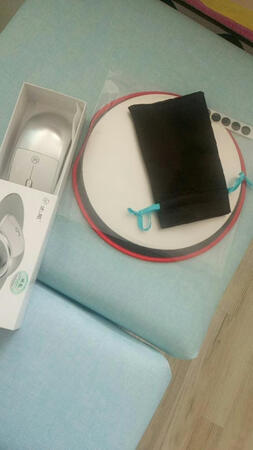 收到商品和赠品，包装完好，非常喜欢