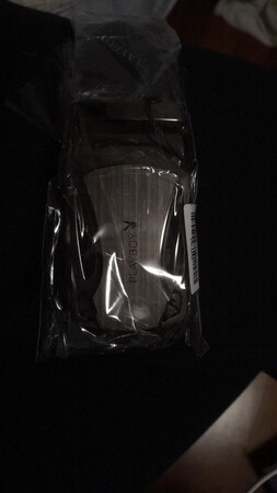 买的是款式5，寄来的却是款式3...