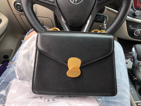 小包非常好，老婆也很喜欢，正品