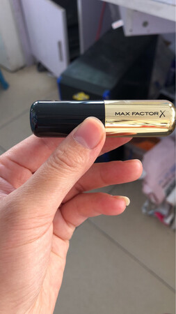 物流很快，颜色很喜欢。有一股牛奶香味的感觉