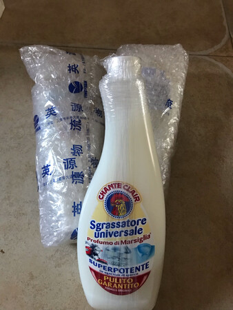 使用方便，洗衣服刷鞋都喷上点，方便好用
