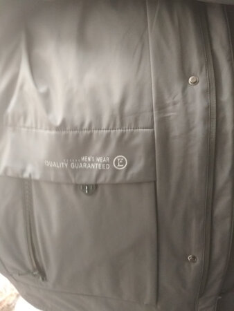 衣服收到了！穿上暖洋洋的不错，朋友看见了都夸奖，大品牌值得信赖