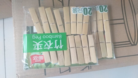 非常好物美价廉。夹子夹东西很紧。