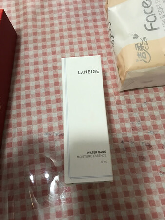 很划算  包装很好，试用装跟正装一样还没使用