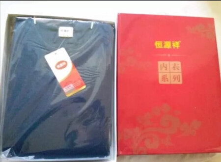高领脖子有点紧，总体很厚实，还不错