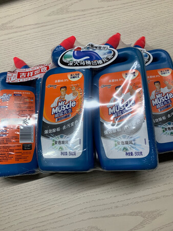 威猛洁厕液清洁便盆、马桶干净省力快捷。