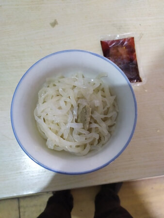 很很划算，味道很好，包装精美，刚收到就尝了一包，不错不错！